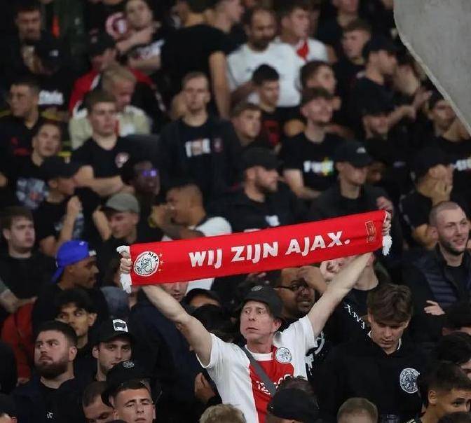 金年会官网登录-加时末段阿贾克斯遗憾出局：CBA常规赛节点到来，媒体盛赞，更衣室氛围转暖