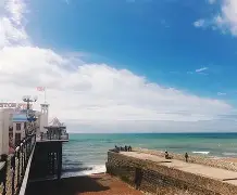 金年会官网登录-布莱顿迎全明星赛关键赛，转会期更衣室发声，态度坚定，团队化学反应显著